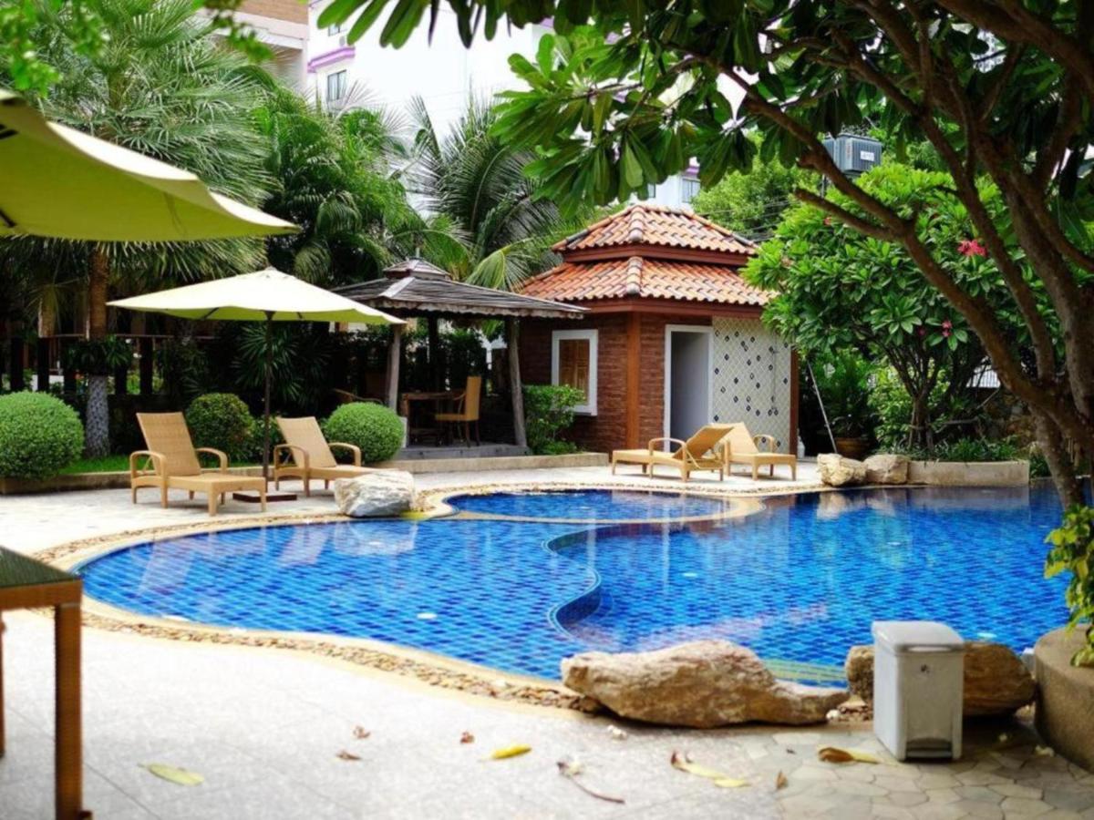 Harmony Inn Pattaya Exterior photo